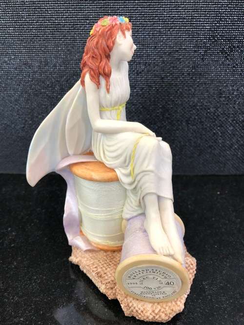WOW !! RARE COLLECTABLE JENNY OLIVER FAERIE "ISABEL" ORNAMENTAL FIGURINE BY HOLLAND STUDIO