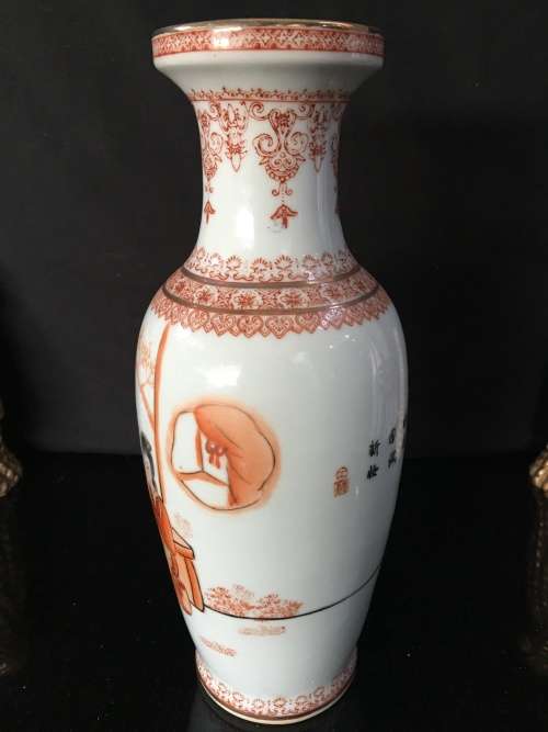 Beautiful Qianlong Chinese Antique "Season ladies Poems of China" Large Porcelain Vase, In Spring.
