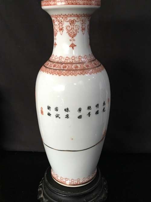 Beautiful Qianlong Chinese Antique "Season ladies Poems of China" Large Porcelain Vase, In Spring.