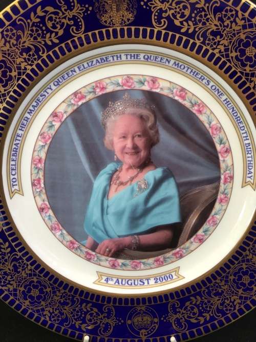 Aynsley Fine Bone China England Large 27 cm Display Plate" Queen Elizabeth Queen Mothers 100 Bday