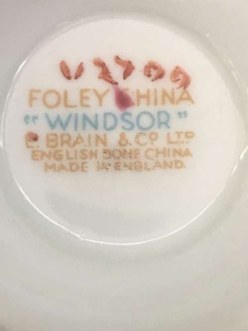Beautiful Rare Vintage Windsor Blue By Foley. Blue Edge Multifloral Scalloped Footed Cup Tea Trio