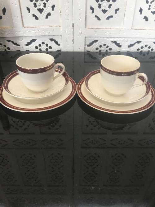 set of 2 Beautiful Vintage c1940s Burgundy and Gold Std Size Tea Trios