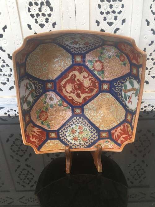WOW !!!An Excellent c1970s Large Chinese Copy of an Ancient Imari Bowl. Hand made and Hand Painted.