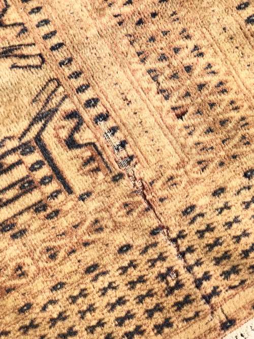 WOW !!! VINTAGE PURE WOOL HAND KNOTTED BOKHARA PERSIAN CARPET - OVER 50 YEARS OLD 1830 X 1260mm