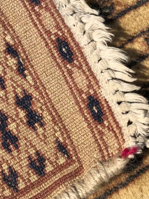 WOW !!! VINTAGE PURE WOOL HAND KNOTTED BOKHARA PERSIAN CARPET - OVER 50 YEARS OLD 1830 X 1260mm