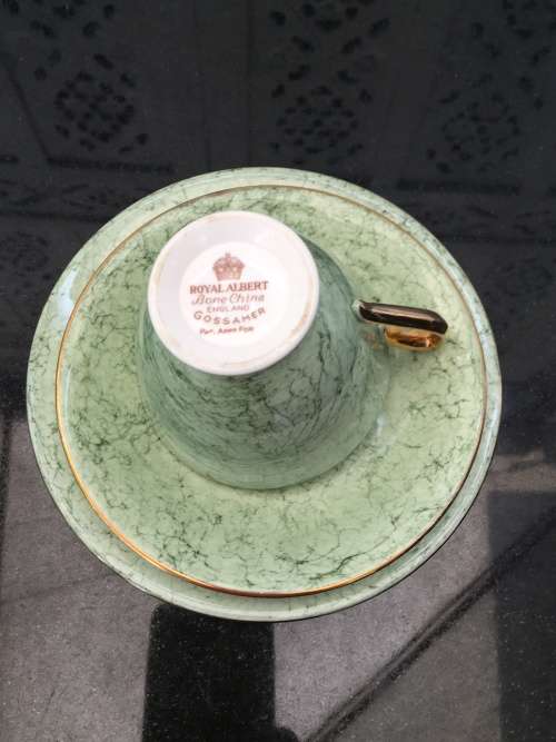 Wow!!! Collectors Rare  c1950s  Royal Albert Gossamer,Green & Gold Gilt, Smooth Shape. Std Size.