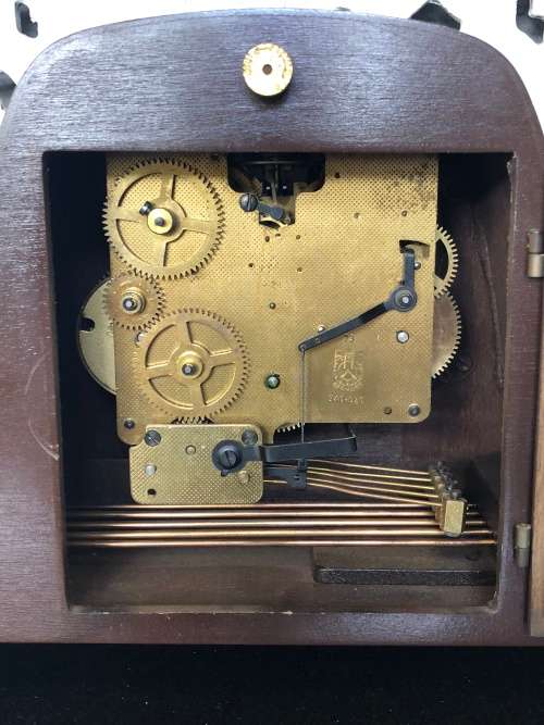 WOW !!! STUNNING FRANZ HERMLE BALANCE WHEEL GERMAN MANTLE CLOCK WITH KEY WORKING 100 %