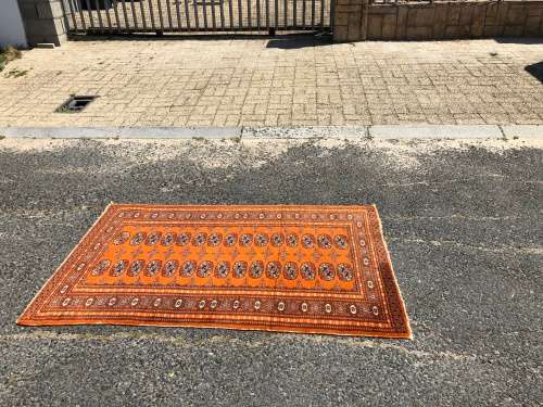WOW !!! BEAUTIFUL NICELY WORN PURE WOOL HAND KNOTTED VINTAGE BOKHARA PERSIAN CARPET 1530 X 940mm
