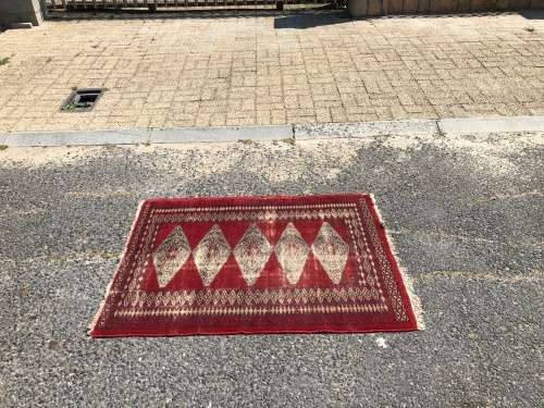 WOW !!! NICELY WORN PURE WOOL HAND KNOTTED VINTAGE BOKHARA PERSIAN CARPET 1210 X 950mm