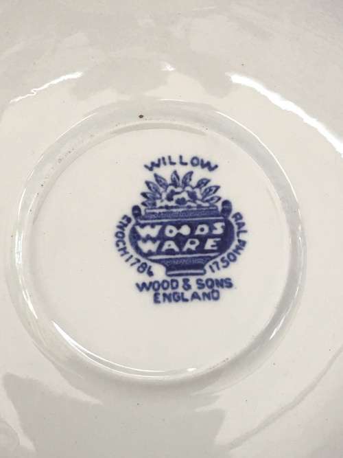 Beautiful Vintage Blue Willow Woods Ware Woods & Sons England Tea Cup & Saucer