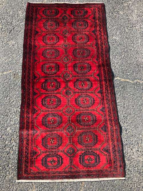 WOW !!! STUNNING PURE WOOL HAND KNOTTED BALOUCH PERSIAN CARPET 1750 X 850mm