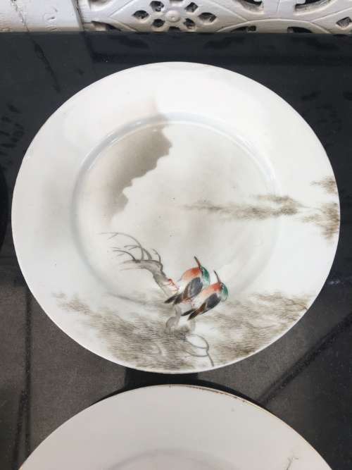 Lot Absolutely Stunning Antique Japanese Eggshell Kutani Hand Painted Porcelain Bird Plates signed