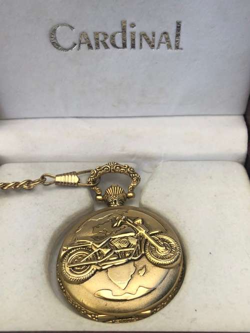 WOW !!!! STUNNING GOLD PLATED CARDINAL QUARTZ POCKET WATCH WITH FOB CHAIN - BOXED