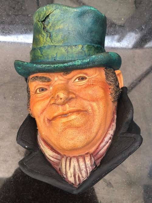 WOW !!! BILL SYKES - VINTAGE LEGEND PRODUCTS CHALKWARE 3D WALL HANGING FIGURINE SIGNED BY F. WRIGHT