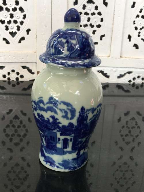 A Beautiful Blue Monumental Porcelain Lidded Urn with the British Royal Arms markings