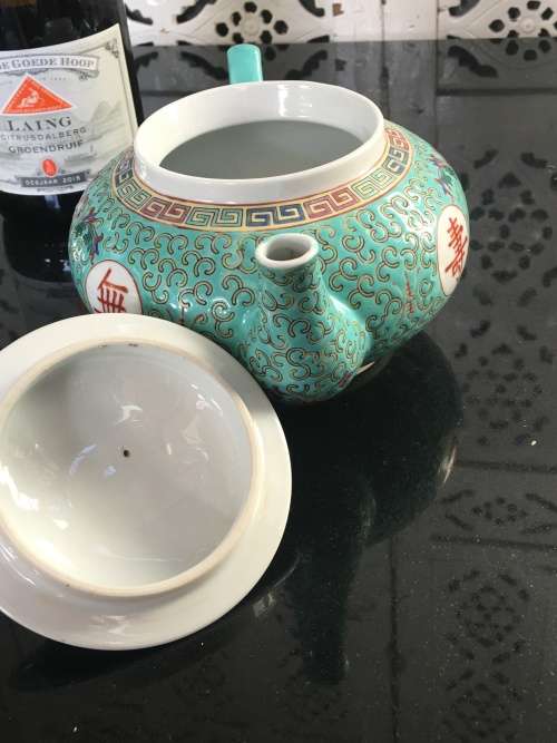 Stunning Vintage c1970s Zhongguo Zhi Zao Green Enamel Hand Painted Large Tea Pot. Lt