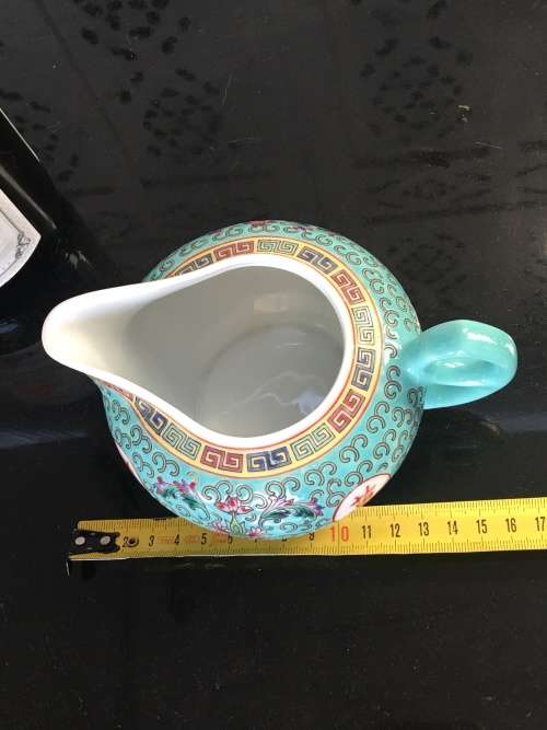 Stunning Vintage c1970s Zhongguo Zhi Zao Green Enamel Hand Painted Large Creamer 300ml