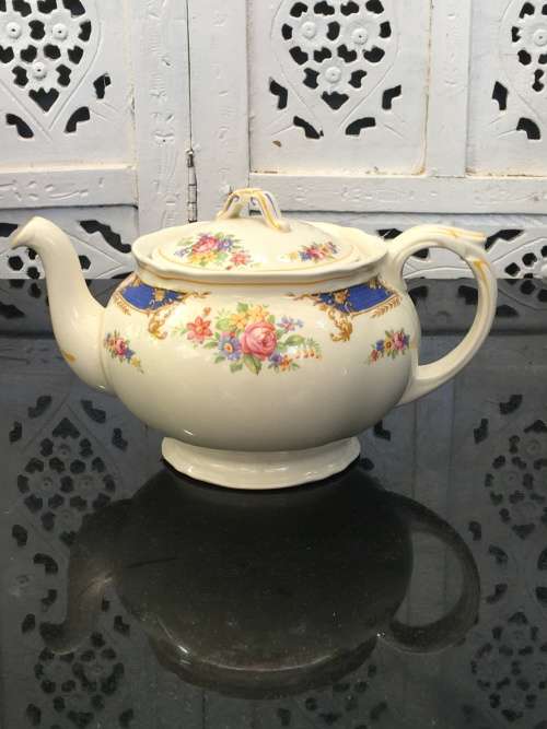 Stunning Rare Vintage c1930s Creampetal Grindley England Porcelain Tea Pot.