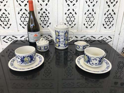 Stunning Vintage Discontinued Villeroy & Boch "Cadiz" Jumbo Cup Size Tea Set For 2