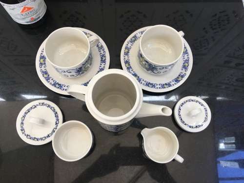 Stunning Vintage Discontinued Villeroy & Boch "Cadiz" Jumbo Cup Size Tea Set For 2