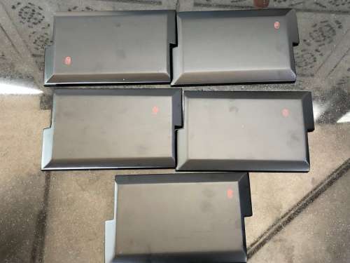 WOW !!! AWESOME BOXED SET OF FIVE INTERLOCKING EBONISED JAPANESE SUSHI PLATES DATED 1997 - SIGNED