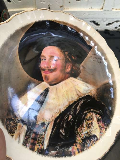 Vintage Old Foley "The laughing Cavalier" Display Plate. Wallace Collection 22.5 cm