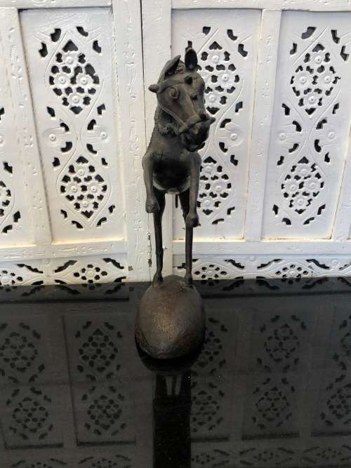 WOW !!! EXCEPTIONALLY RARE LARGE STUNNING BENIN BRONZE STATUE OF A REARING HORSE - VALUE R12500