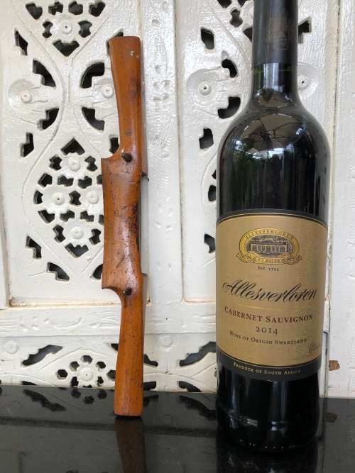 WOW !!! OLD SCHOOL VINTAGE SPOKESHAVE - USED BUT STILL IN WORKING ORDER
