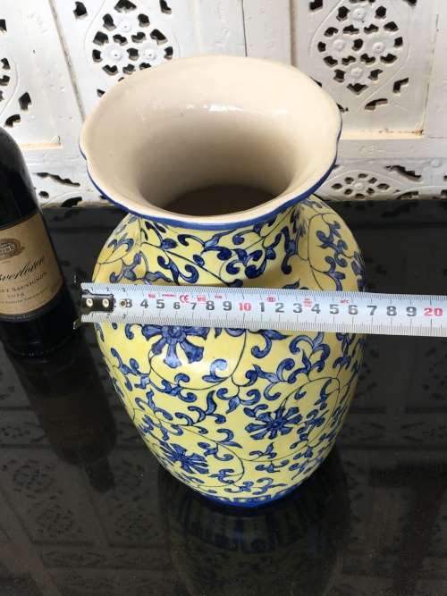 Magnificent Large Antique Chinese Blue & Yellow Qianlong c1736-1795 -Blue 6 Character Mark