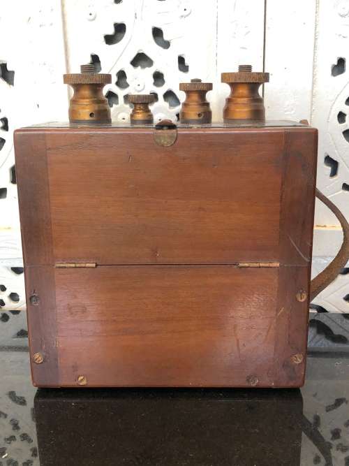 WOW !!! COLLECTIBLE VINTAGE 1944 F.G. AMPERES METER - MADE IN ENGLAND - EXCELLENT CONDITION