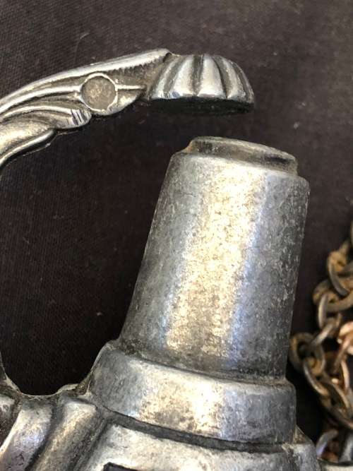 WOW !!! STUNNING VINTAGE PEWTER POWDER FLASK WITH EXCEPTIONAL DETAILS