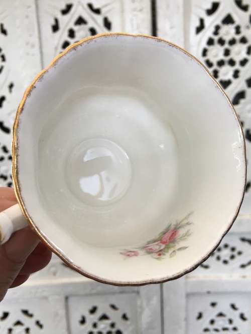 Delightful Vintage  Paragon "Victoriana Rose" By Appointment to Her Majesty The Queen. Tea Trio