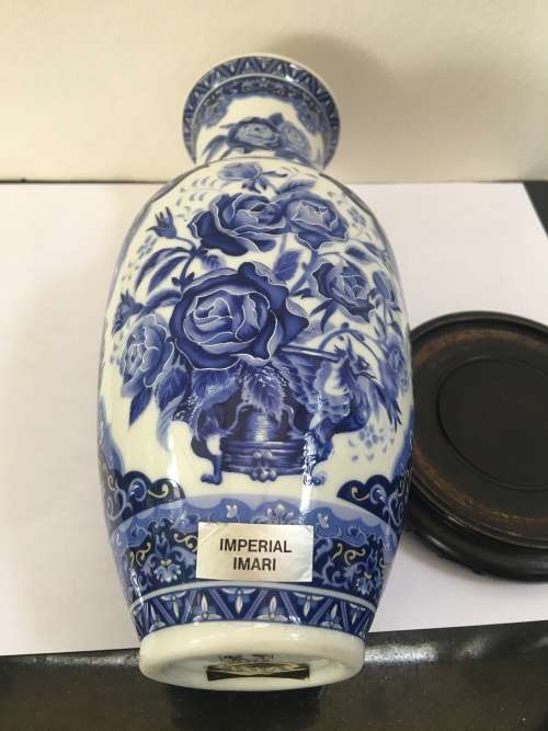 Beautiful Vintage Japan Imperial Imari Blue & White Fine Porcelain Vase with Stamp & BWA Sticker