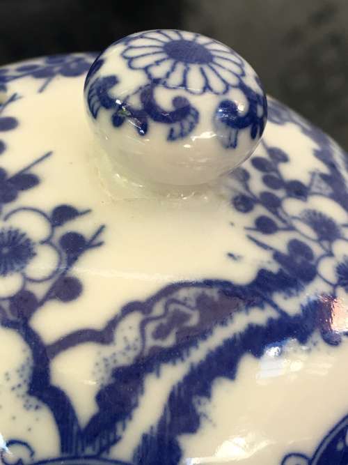 Beautiful c1958 Kutani Japan Marked Blue Prunus  Porcelain Tea Pot Sugar & Creamer .Marks on Base