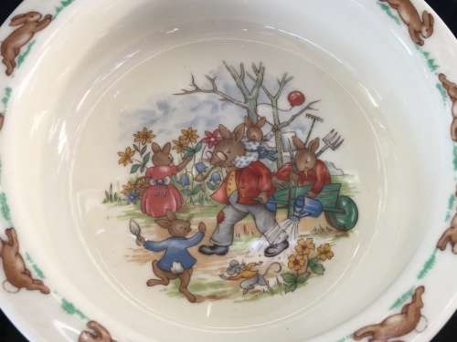 Delightful Collectible Royal Doulton Bunnykins English Fine Bone China Cereal Bowl 15.5 cm