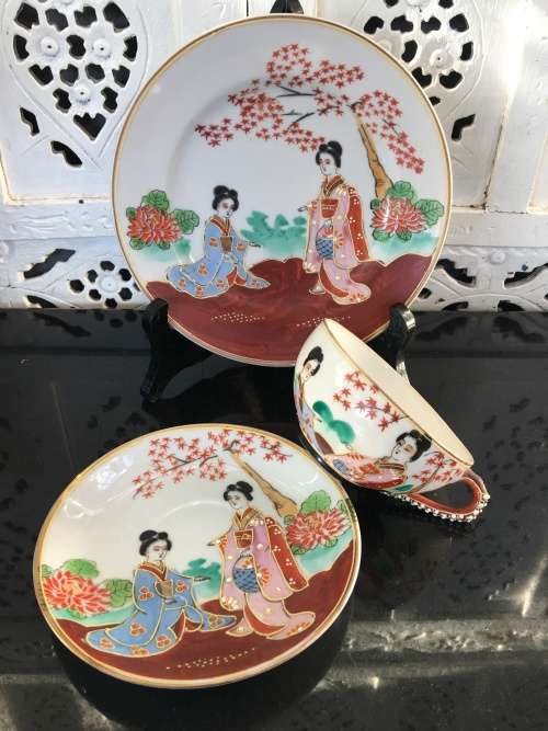 Lovely Japanese Kutani Moriage Geisha Lithophane Tea Trio, Theme, Tea Down by The River. Pre 1945s