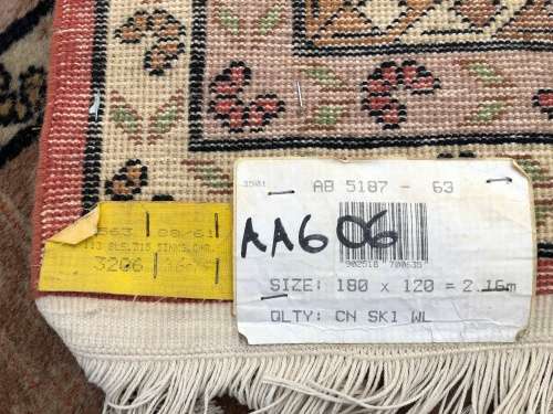 WOW!! GORGEOUS VINTAGE MORI BOKHARA PURE WOOL PERSIAN CARPET - EXCELLENT CONDITION - 1120 X 1830mm