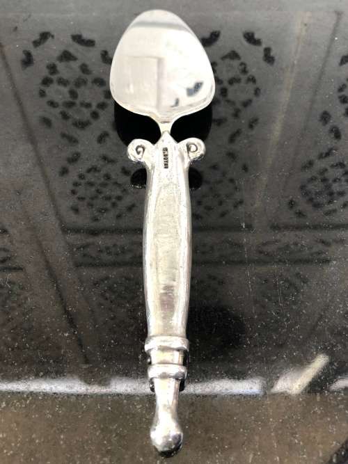 WOW !!! VINTAGE CARROL BOYES PEWTER CAKE LIFTER