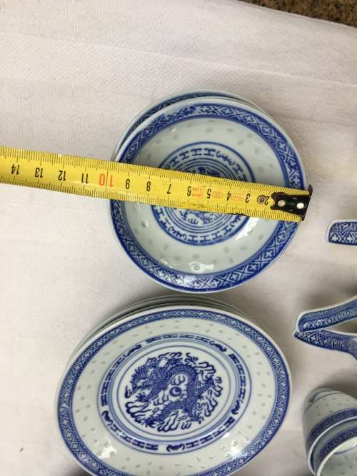Lot 25 Piece Vintage c1980s Dated Chinese Dragon Rice Grain Pattern Porcelain Tableware set for 4s