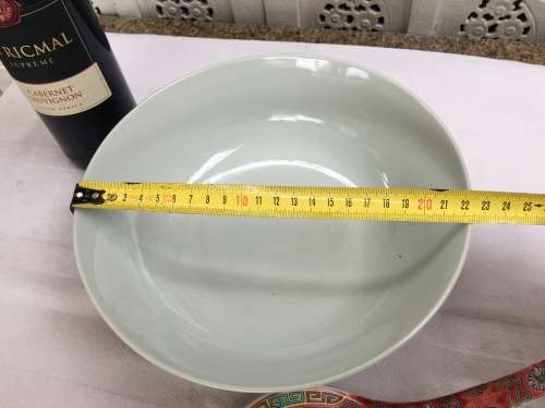 LARGE VINTAGE c1970s ZHONGGUO JINGDEZHEN ZHI RED ENAMEL HAND PAINTED SERVING BOWL & SPOON