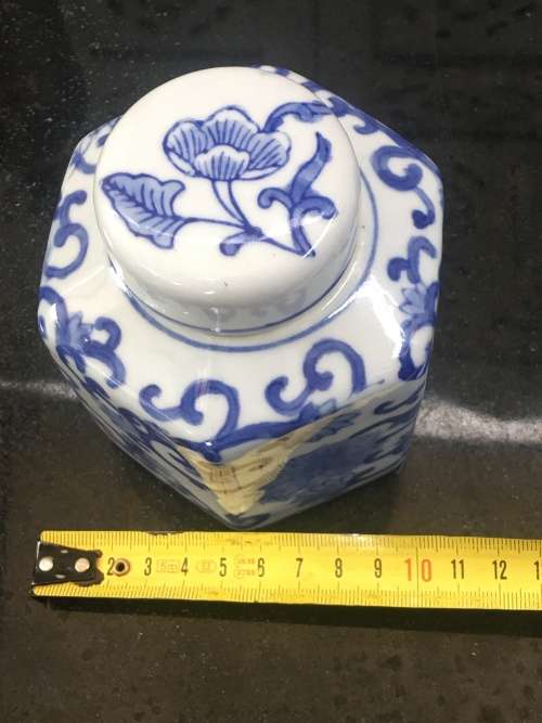 Adorable Decorative Chinese Hexagon Floral Blue Hand Painted Porcelain Tea Caddy