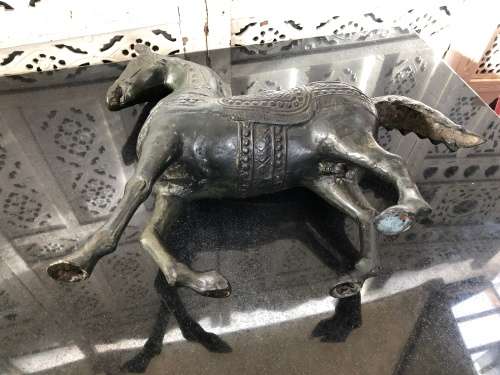 WOW !!! LARGE BRONZE SCULPTURE OF A CHINESE TANG STYLE STALLION - UNSIGNED