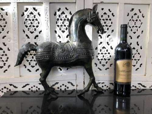 WOW !!! LARGE BRONZE SCULPTURE OF A CHINESE TANG STYLE STALLION - UNSIGNED