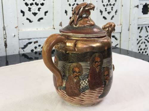 Beautiful Meiji Period Satsuma Shimazu Clan Family Crest, Kazan Moriage Dragon & Gods Tea Ware