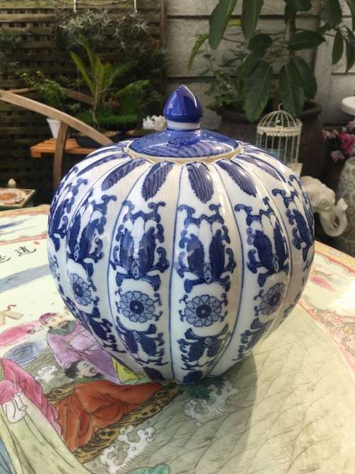 Stunning Large & Heavy Chinese Under Glaze Blue Hand Painted Porcelain Pumpkin Pot