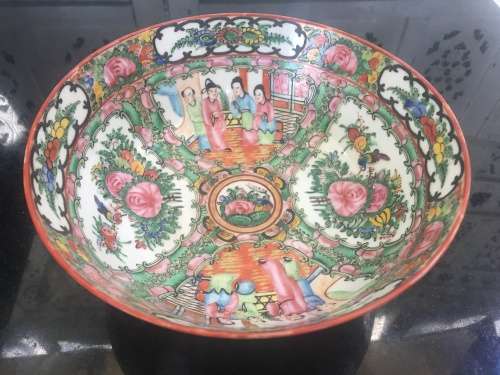 Antique Chinese Export Famille Rose Medalion Canton Porcelain 20 cm Bowl  Marked China
