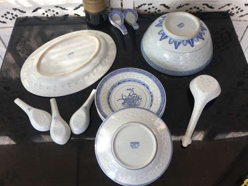 LotVintage Chinese Rice Pattern Porcelain Tableware. Large Platter & Salad Bowl with plates & Spoons