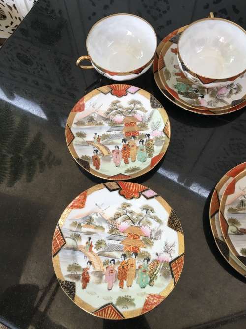 A Set of 4 Vintage Marked Japanese Kutani Eggshell Porcelain Mt Fuji & Temple Gardens Trios