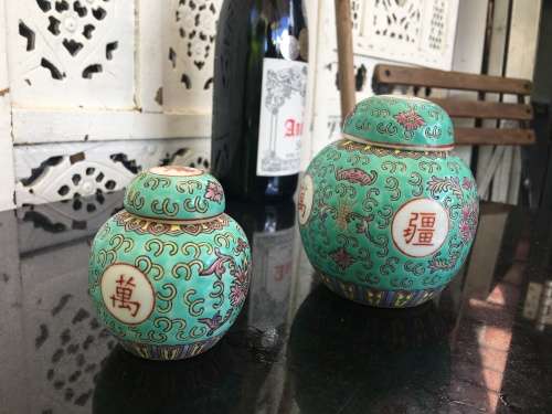 lot 1960's Zhongguo Jingdezhen Porcelain 2 small Ginger Jars  Green Base Enamel Hand Painted .....