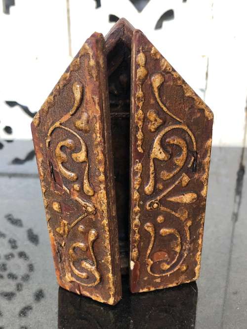 WOW !!! ANTIQUE - POSSIBLY 18th CENTURY, RUSSIAN ORTHODOX ICON HINGED TRAVELLING SHRINE
